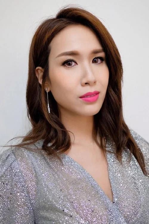 Lisa Chong Si-ming